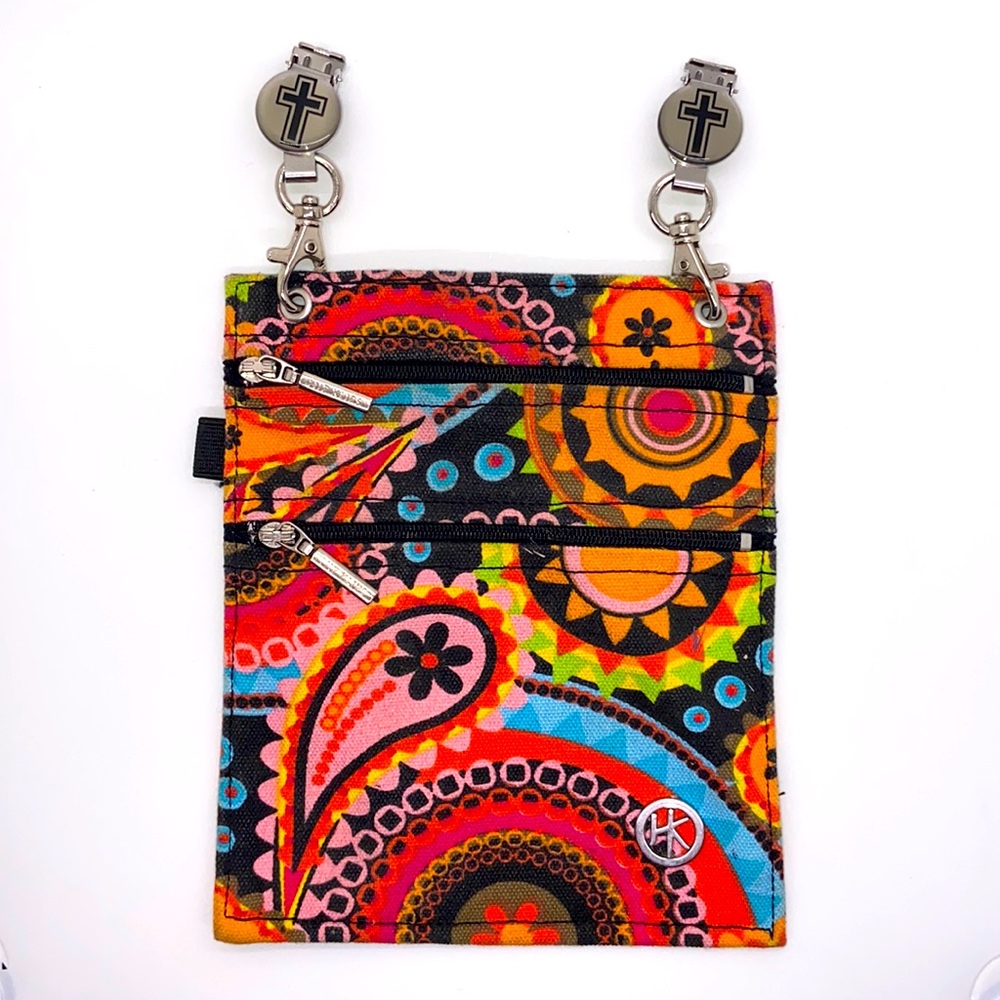 Hipklip Multi Color Paisley Design. 7” x 6”. 2 Zipper Pockets 1 Back Pocket.